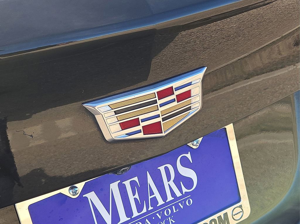 Used 2024 Cadillac XT4 Premium Luxury image 14