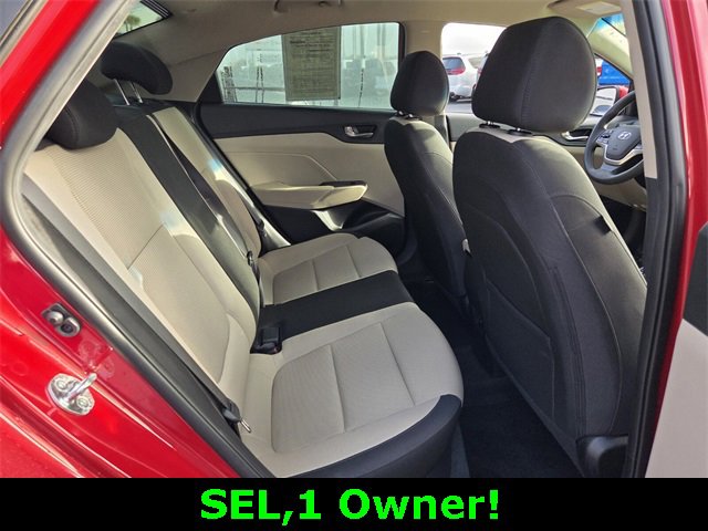 Used 2022 Hyundai Accent SEL image 16