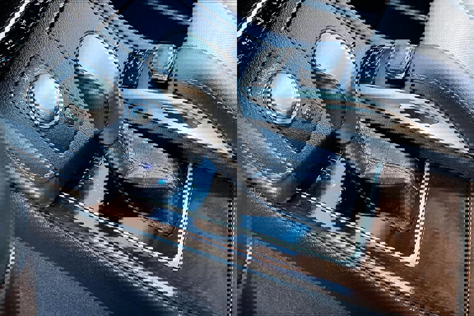 Used 2018 Lexus ES 350 w/ Luxury Package w/Wood Trim FWD image 16