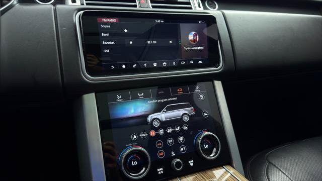 Used 2019 Land Rover Range Rover Supercharged AWD/4WD image 33
