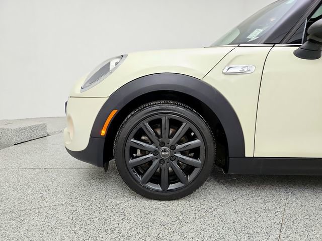 Used 2015 MINI Cooper S image 24