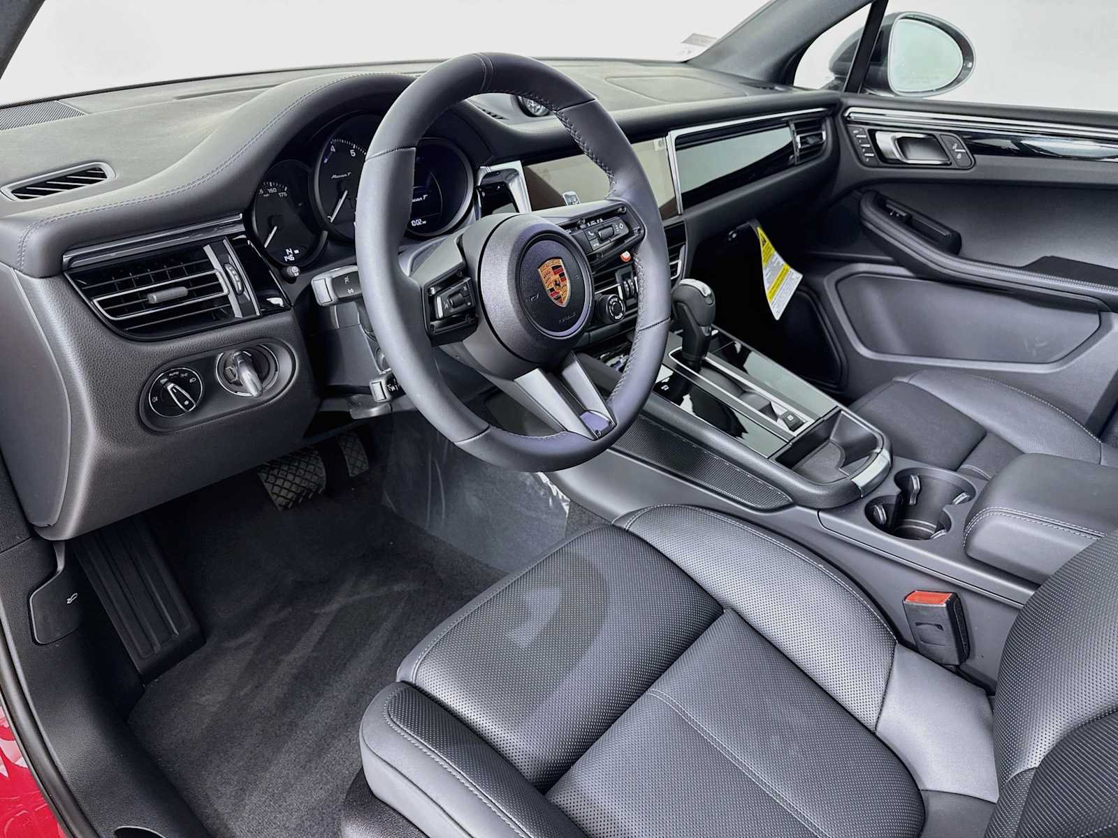 New 2026 Porsche Macan Turbo AWD/4WD image 4