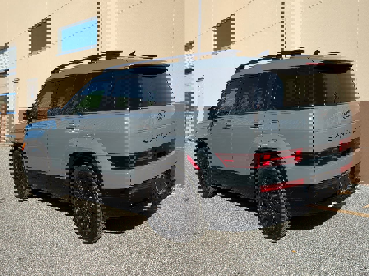 Used 2024 Hyundai Santa Fe Calligraphy image 6