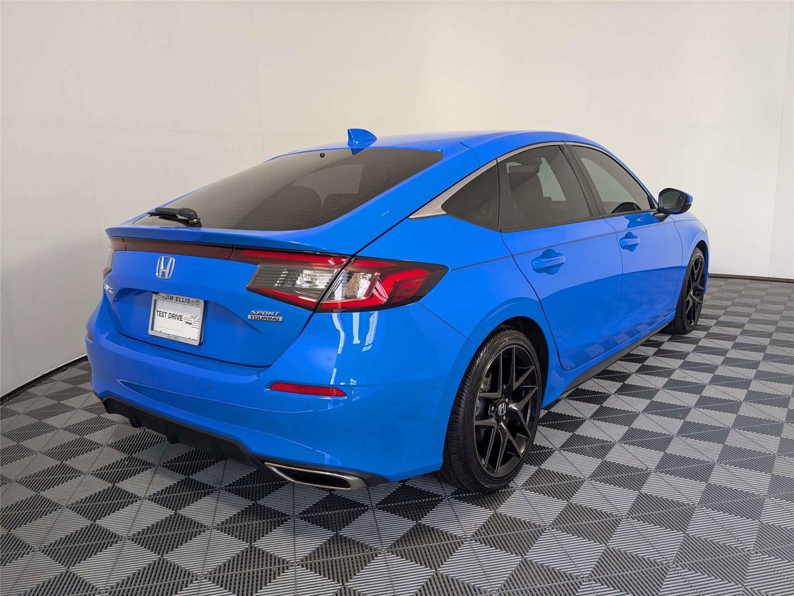 Used 2024 Honda Civic Sport Touring image 5