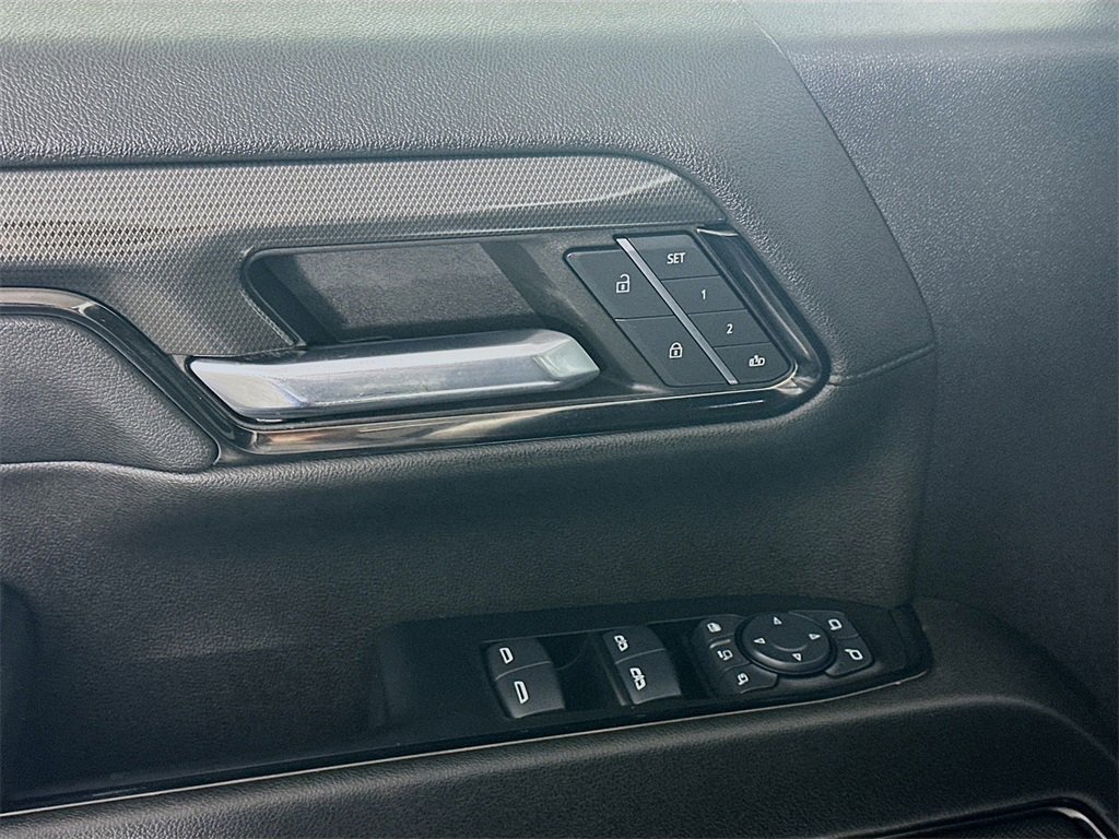 Used 2024 GMC Sierra 3500 AT4 w/ AT4 Premium Plus Package image 24