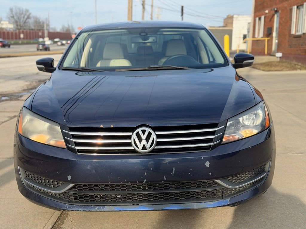 Used 2013 Volkswagen Passat 2.5 SE image 2