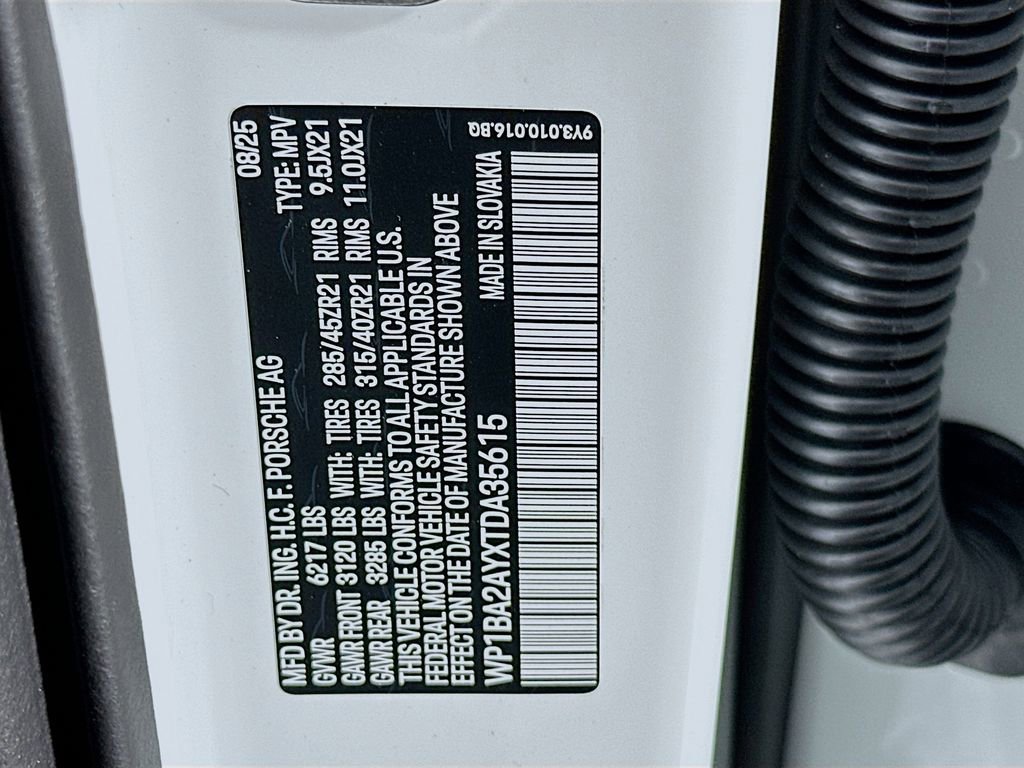 New 2026 Porsche Cayenne Coupe image 35