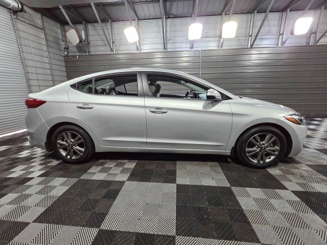 Used 2018 Hyundai Elantra Value Edition FWD image 9