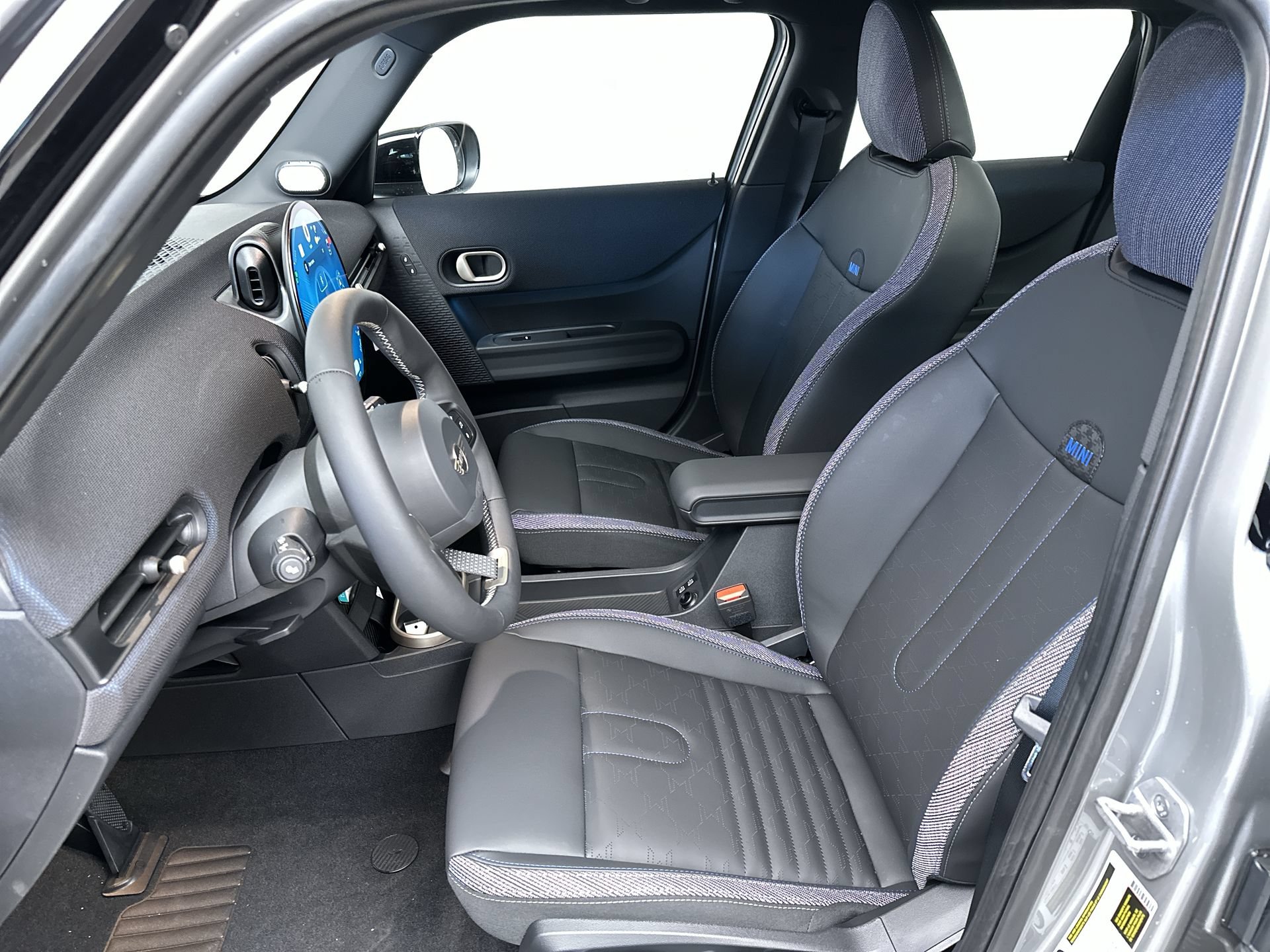 Used 2026 MINI Cooper S FWD image 13