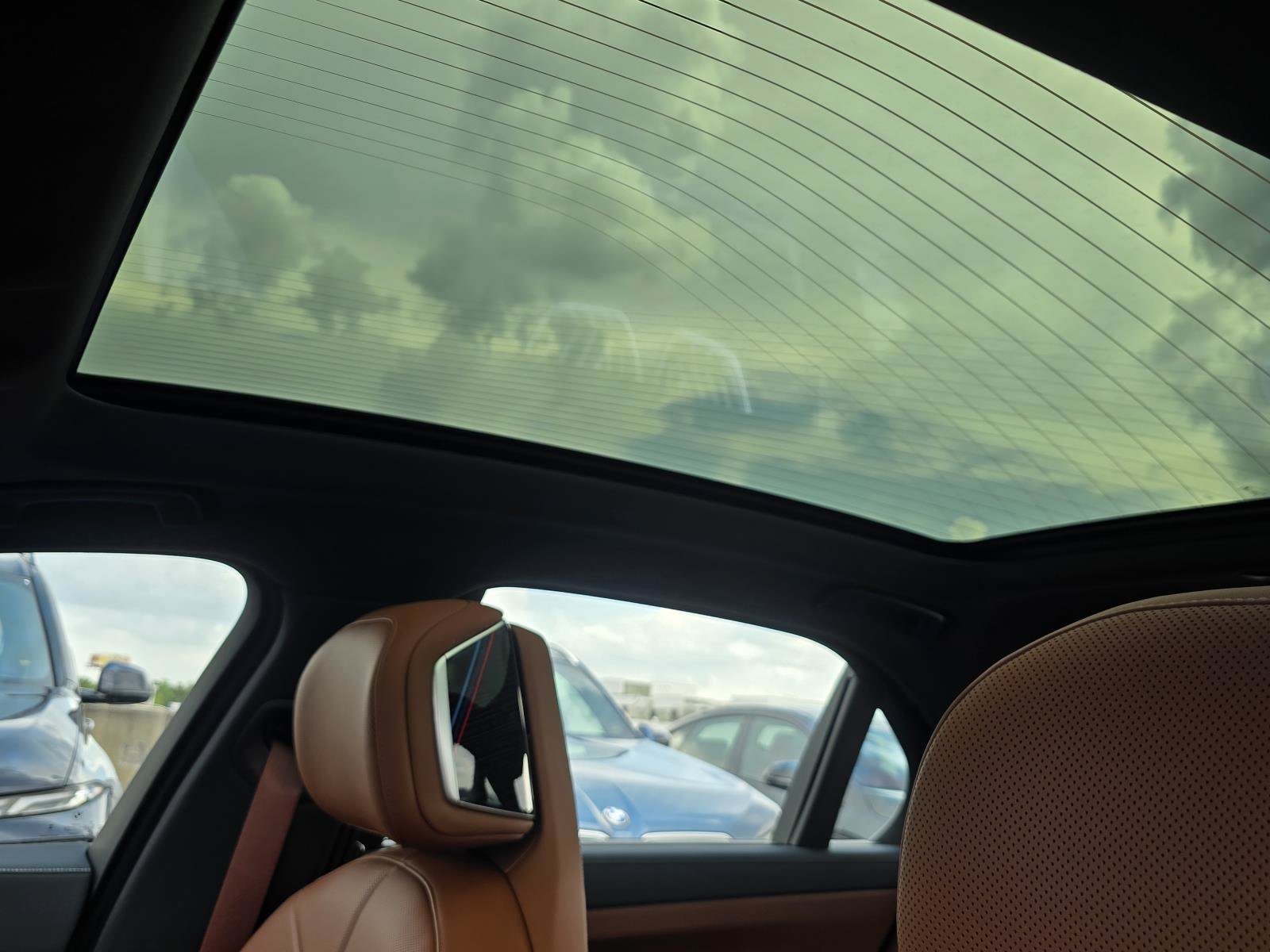 New 2026 BMW 750e xDrive AWD/4WD image 23