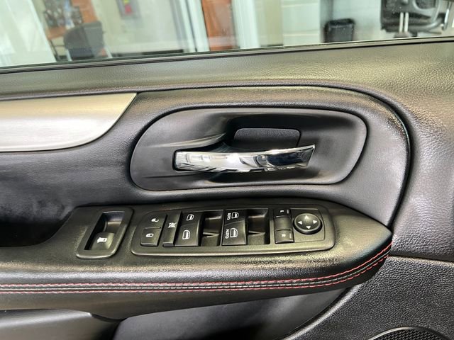 Used 2019 Dodge Grand Caravan GT image 16