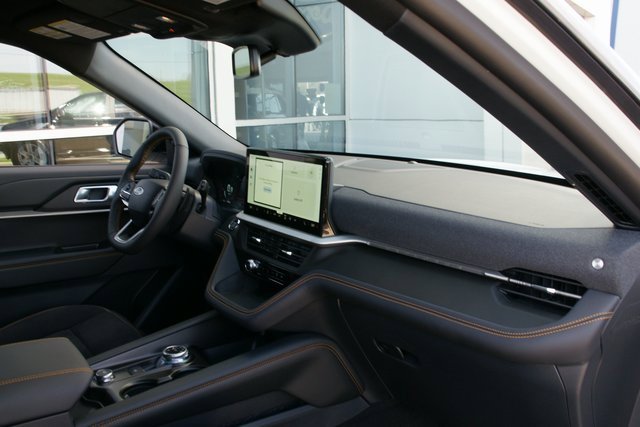 New 2026 Ford Explorer Tremor w/ Tremor Convenience Package image 42