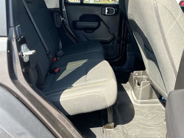 Used 2024 Jeep Wrangler Sport S image 21