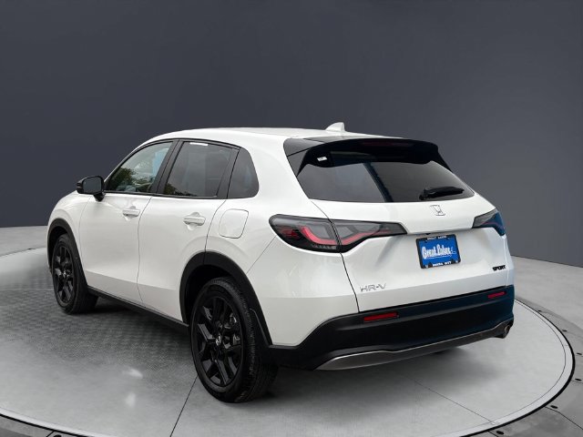 Certified 2025 Honda HR-V Sport image 3