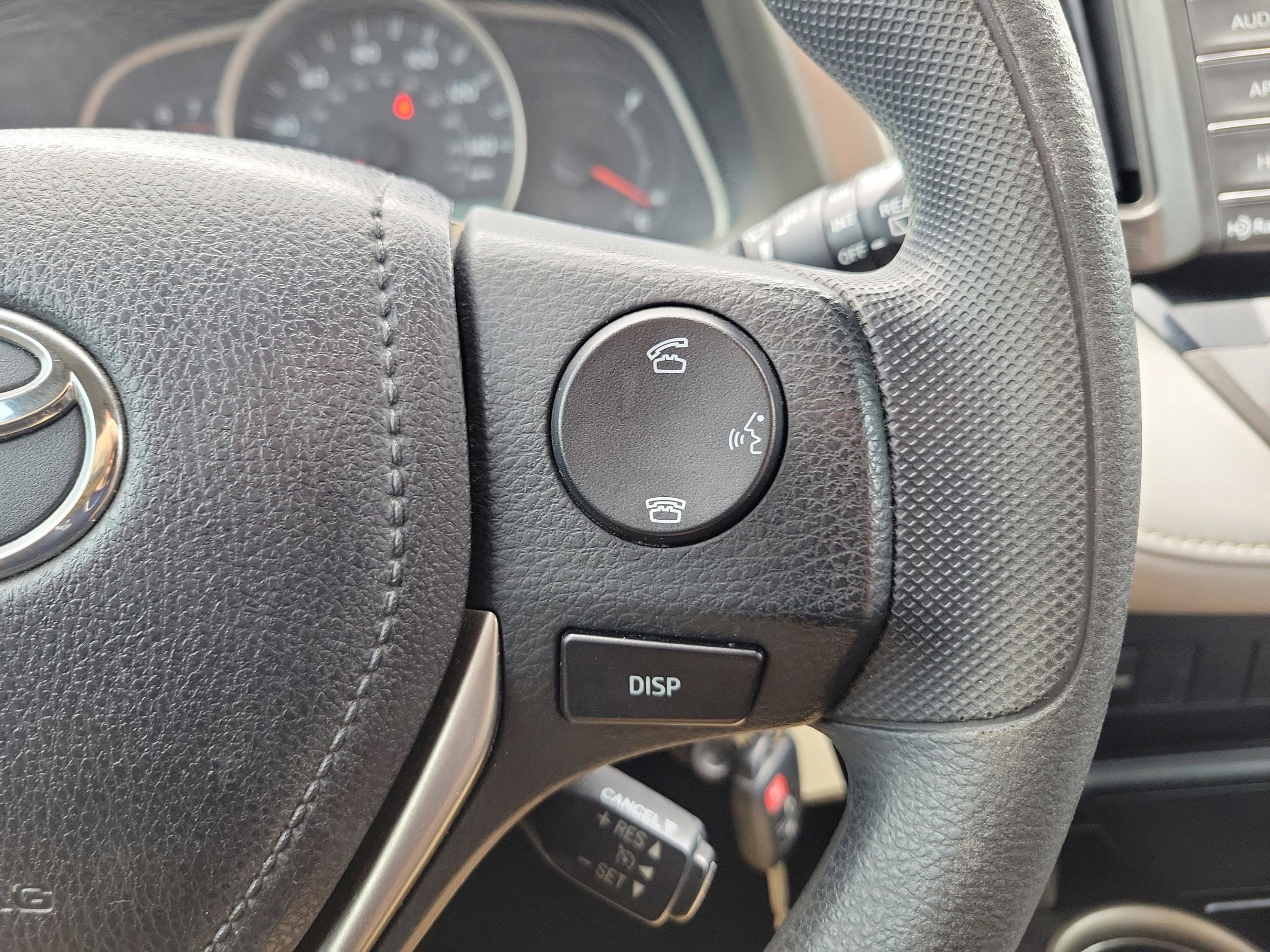 Used 2015 Toyota RAV4 XLE image 31