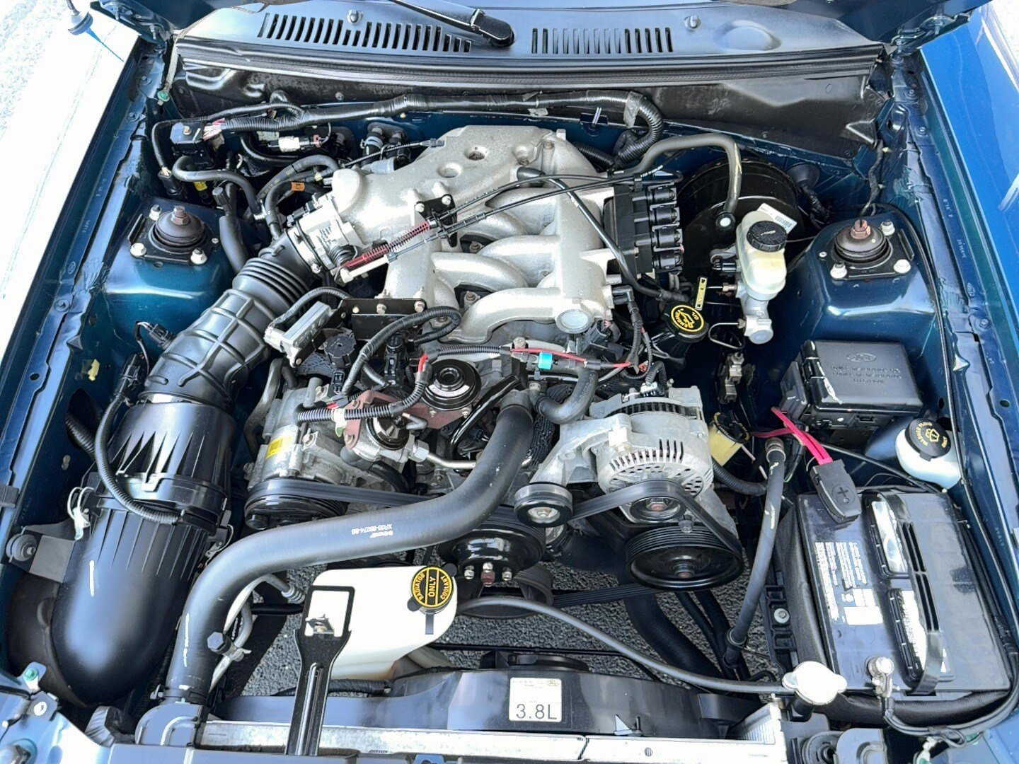 Used 2000 Ford Mustang Convertible RWD image 24