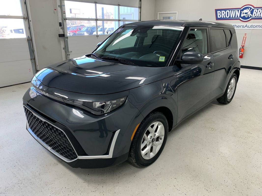 Used 2024 Kia Soul LX w/ Option Group 015 image 2