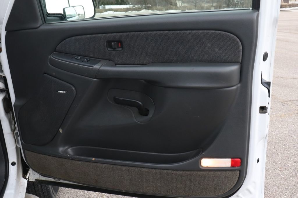 Used 2003 GMC Sierra 3500 SLE image 32