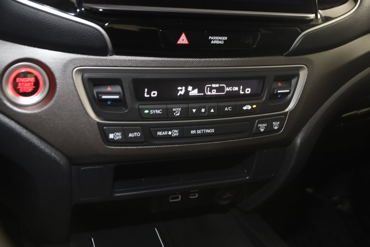 Used 2025 Honda Ridgeline Sport image 23