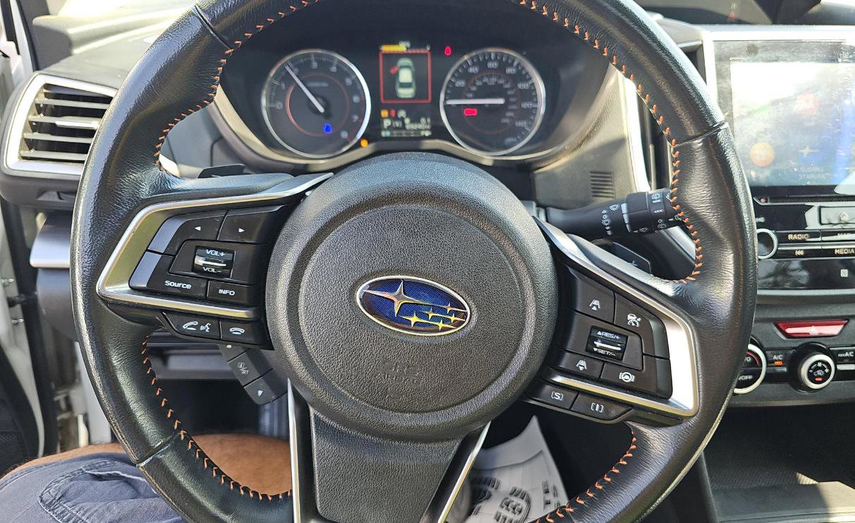 Used 2023 Subaru Crosstrek 2.5i Limited AWD/4WD image 2