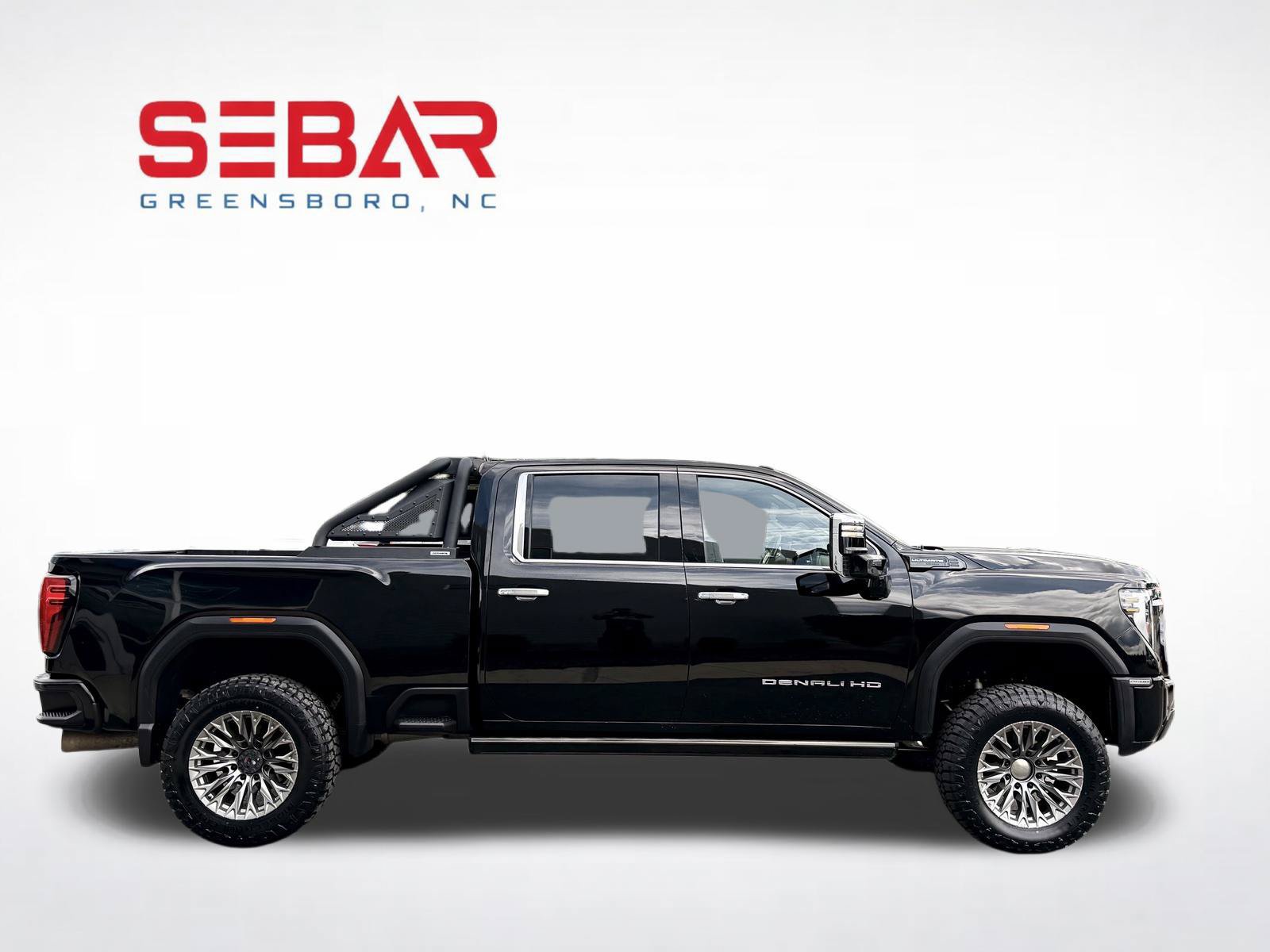 Used 2024 GMC Sierra 2500 Denali Ultimate w/ Max Trailering Package AWD/4WD image 13