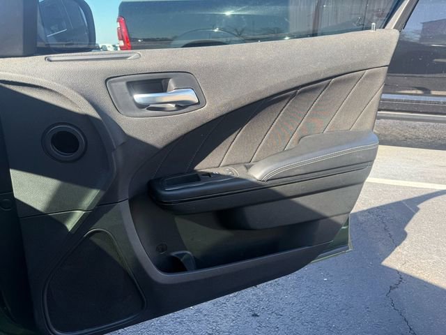 Used 2022 Dodge Charger SXT w/ Blacktop Package image 20