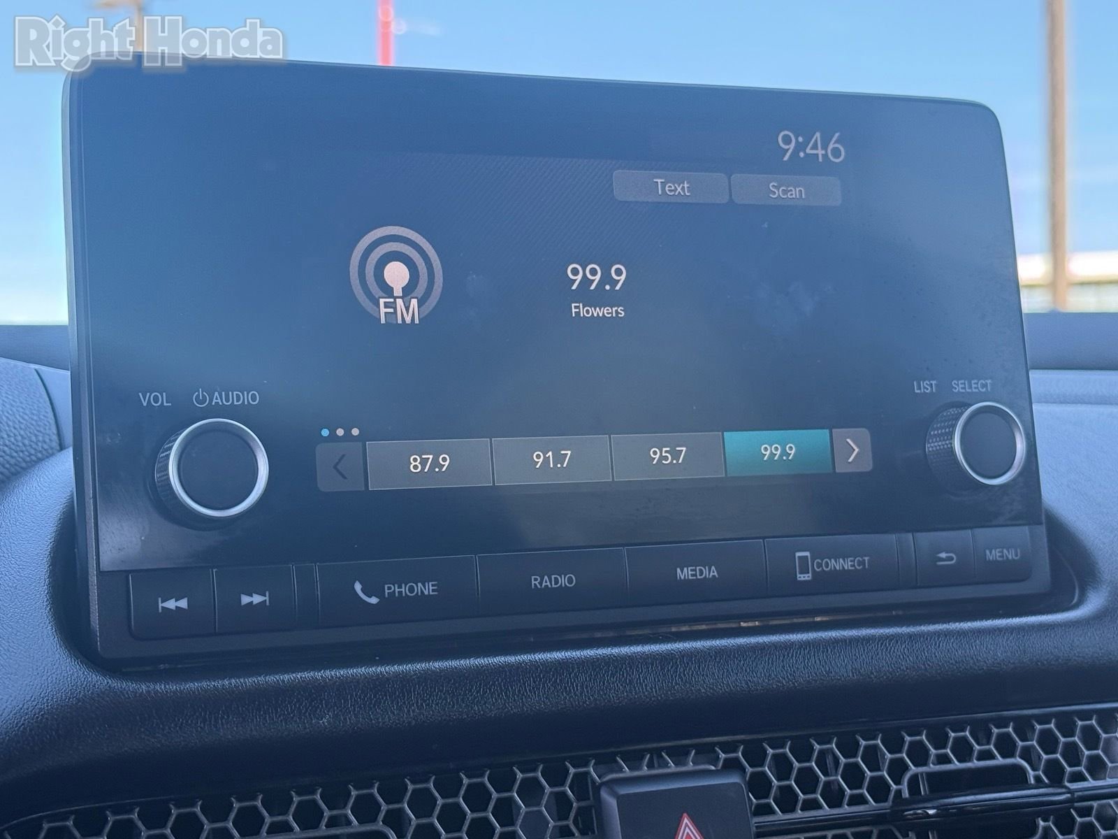 Used 2025 Honda HR-V Sport image 20