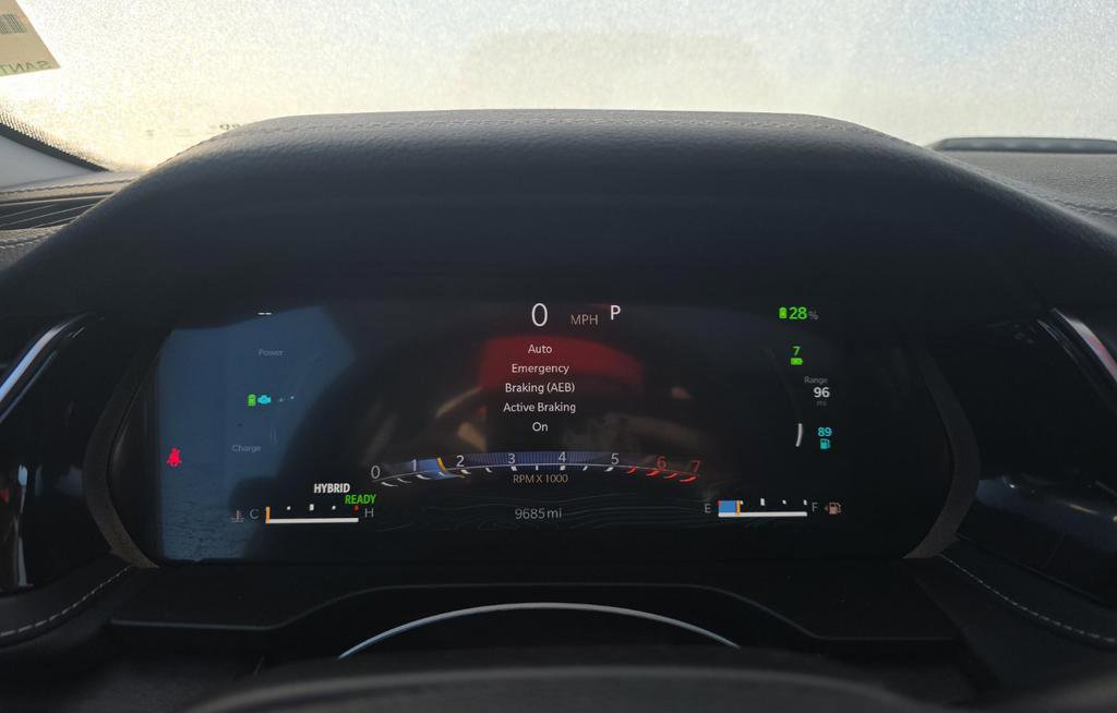 Used 2023 Jeep Grand Cherokee 4WD 4xe w/ Luxury Tech Group II image 11