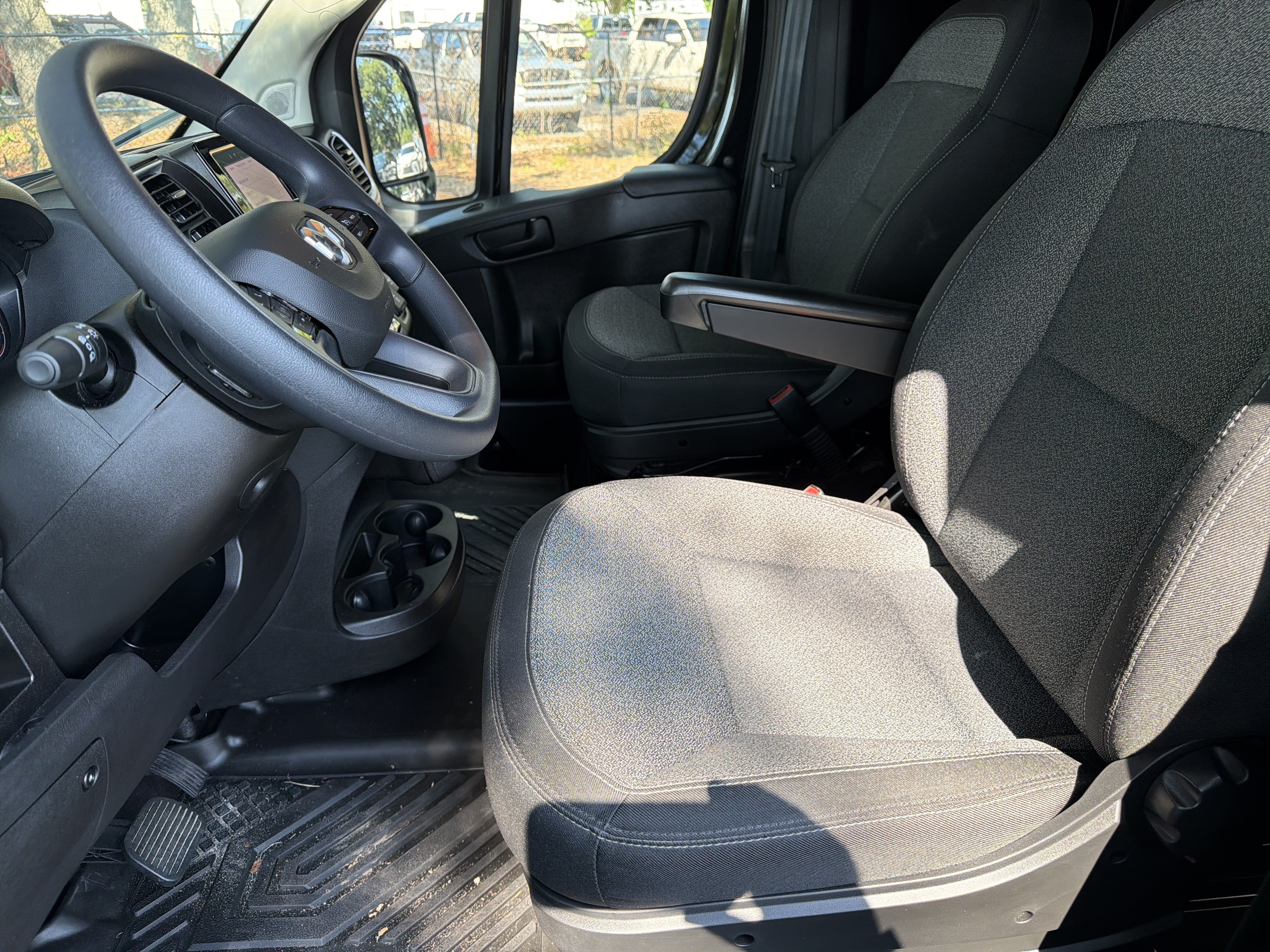 Used 2026 RAM ProMaster 3500 w/ Quick Order Package 22G SLT FWD image 15