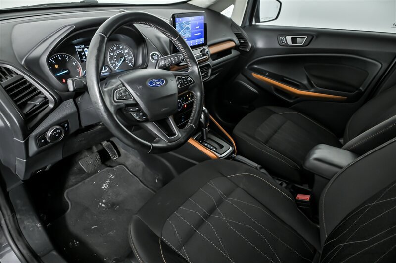Used 2021 Ford EcoSport SE w/ SE Convenience Package image 15