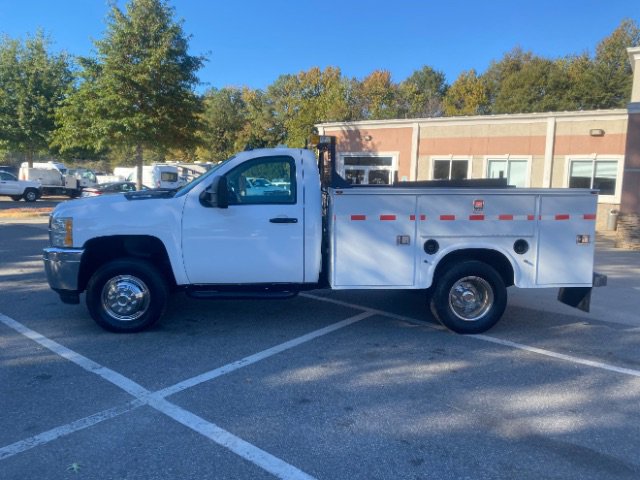 Used 2013 Chevrolet Silverado 3500 W/T image 3