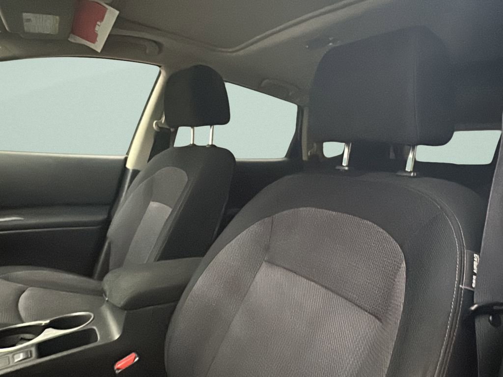 Used 2013 Nissan Rogue SV w/ Premium Pkg image 9