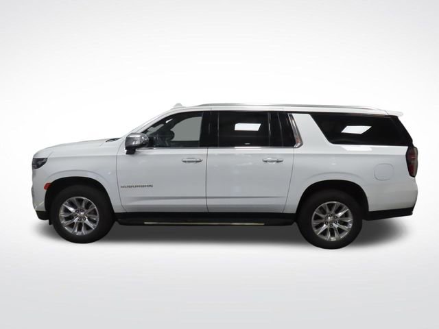 Used 2024 Chevrolet Suburban Premier image 2
