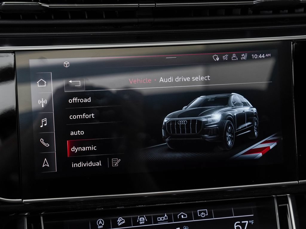 Used 2019 Audi Q8 Premium Plus w/ Premium Plus AWD/4WD image 20