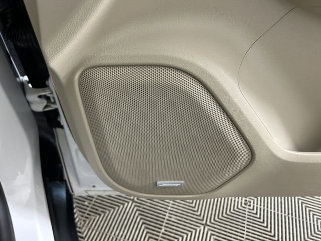 Used 2017 GMC Acadia Denali w/ Technology Package image 30