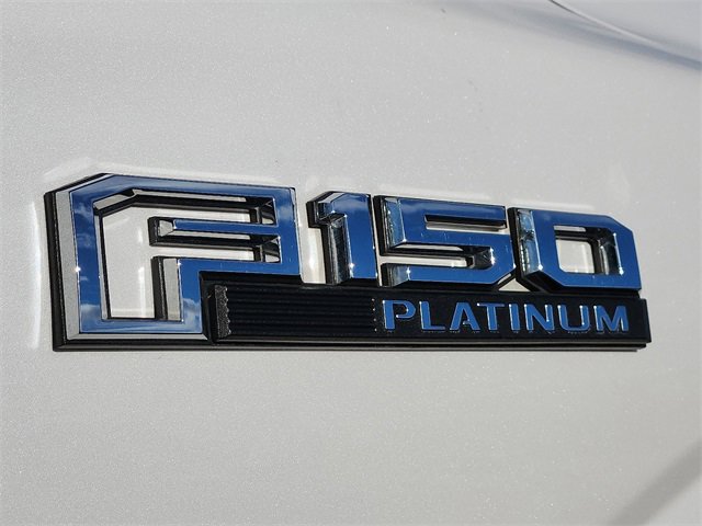 Used 2016 Ford F150 Platinum w/ Equipment Group 701A Luxury image 37