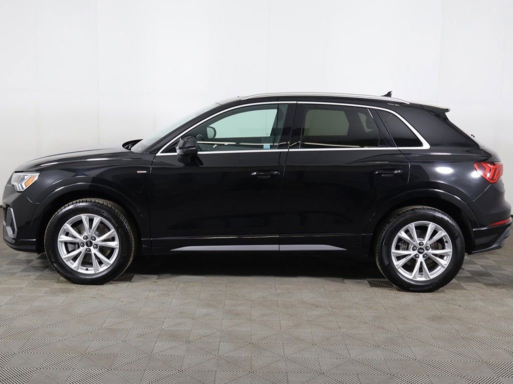 Used 2023 Audi Q3 2.0T Premium Plus w/ Premium Plus Package AWD/4WD image 18
