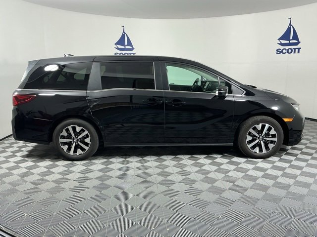 Certified 2025 Honda Odyssey EX-L image 6
