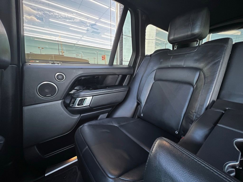 Used 2019 Land Rover Range Rover image 22