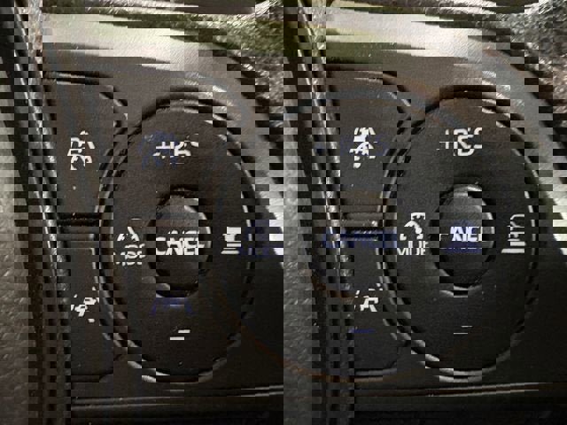 Certified 2023 Toyota Corolla Cross L image 18