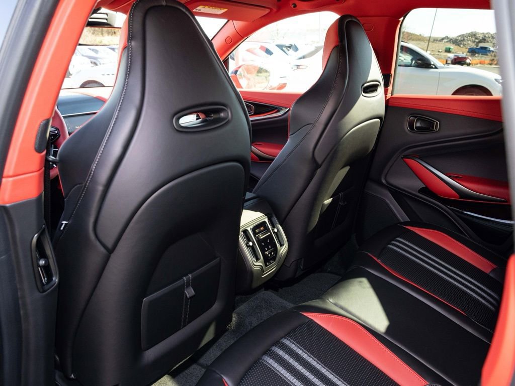 New 2026 Aston Martin DBX 707 image 46