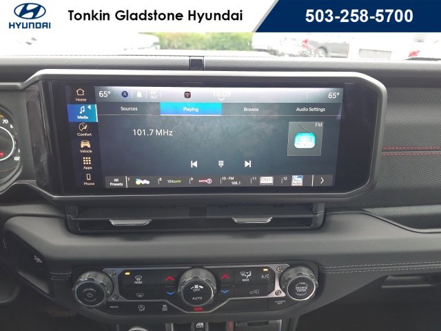 Used 2025 Jeep Wrangler Unlimited Rubicon image 15