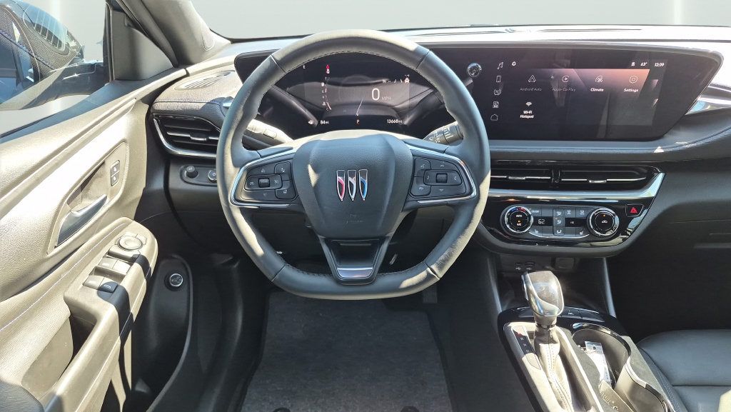 Used 2024 Buick Envista Sport Touring w/ Convenience I Package FWD image 20