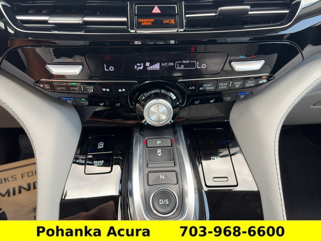 Certified 2026 Acura MDX w/ Advance Package AWD/4WD image 16