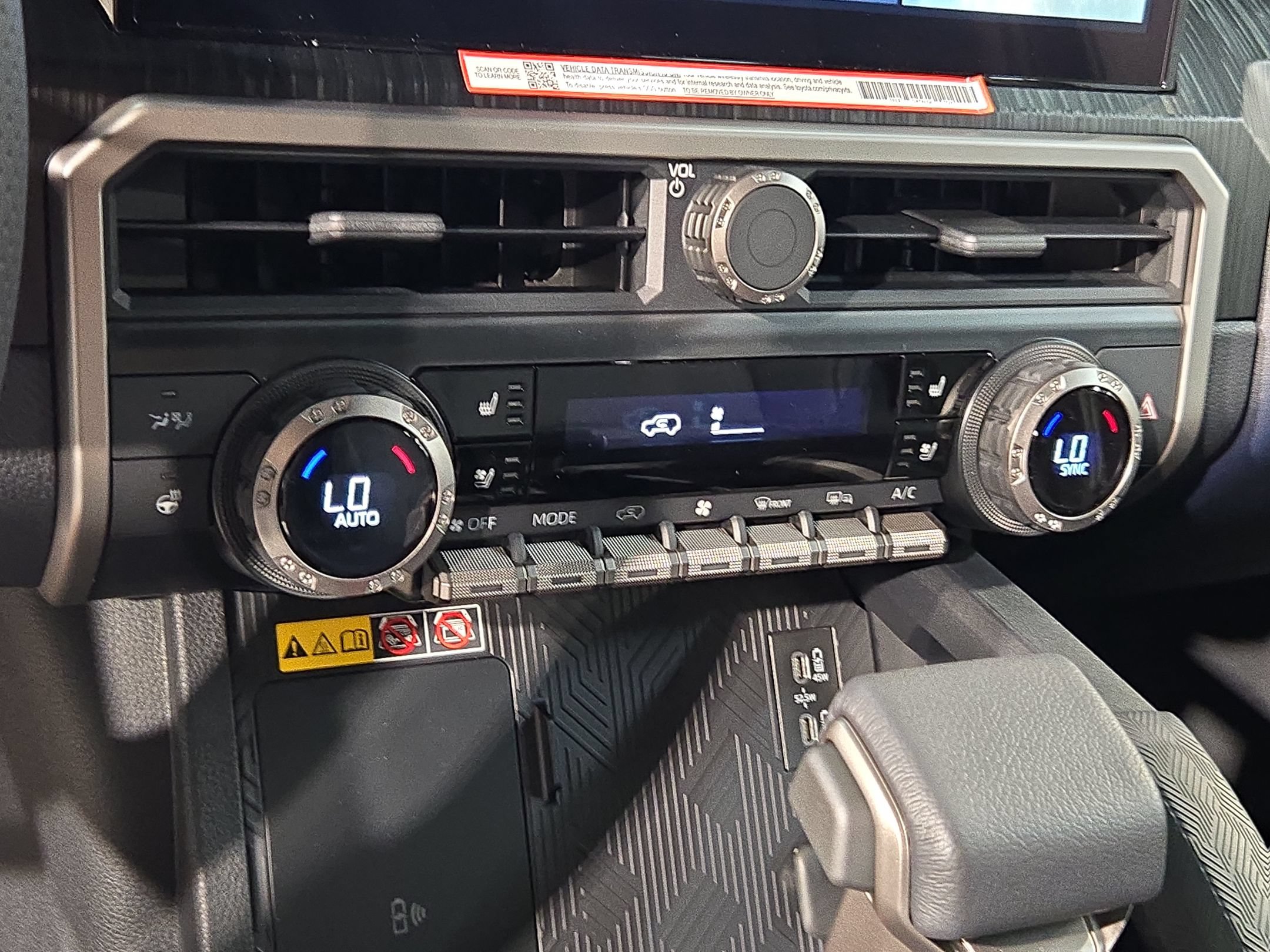 New 2026 Toyota 4Runner Platinum AWD/4WD image 21