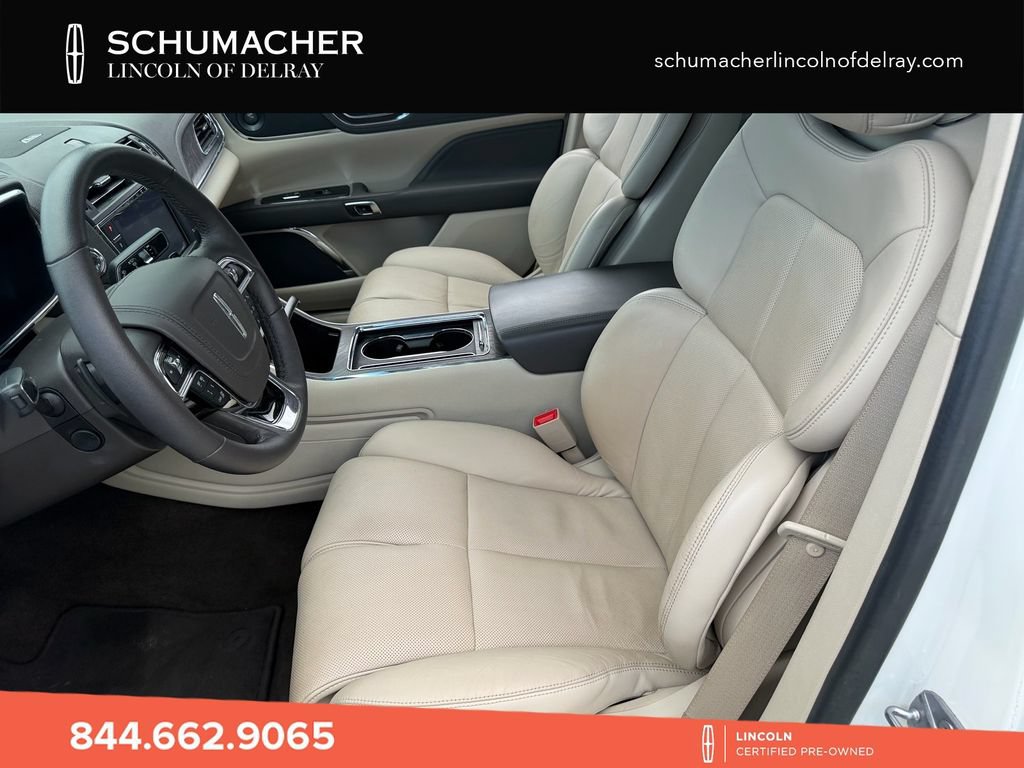 Certified 2020 Lincoln Continental w/ Premium Package FWD image 10