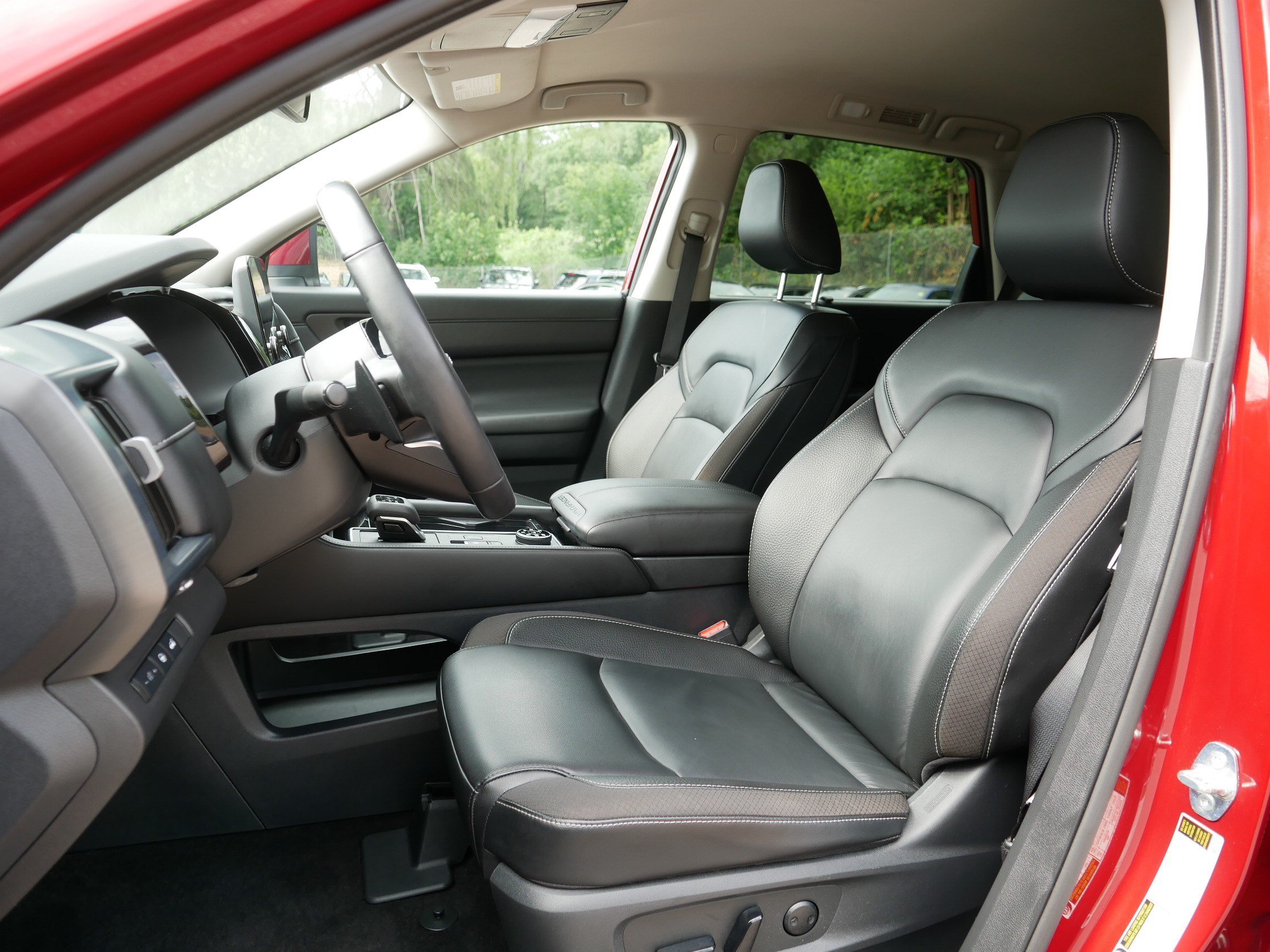 Certified 2024 Nissan Pathfinder SL AWD/4WD image 34