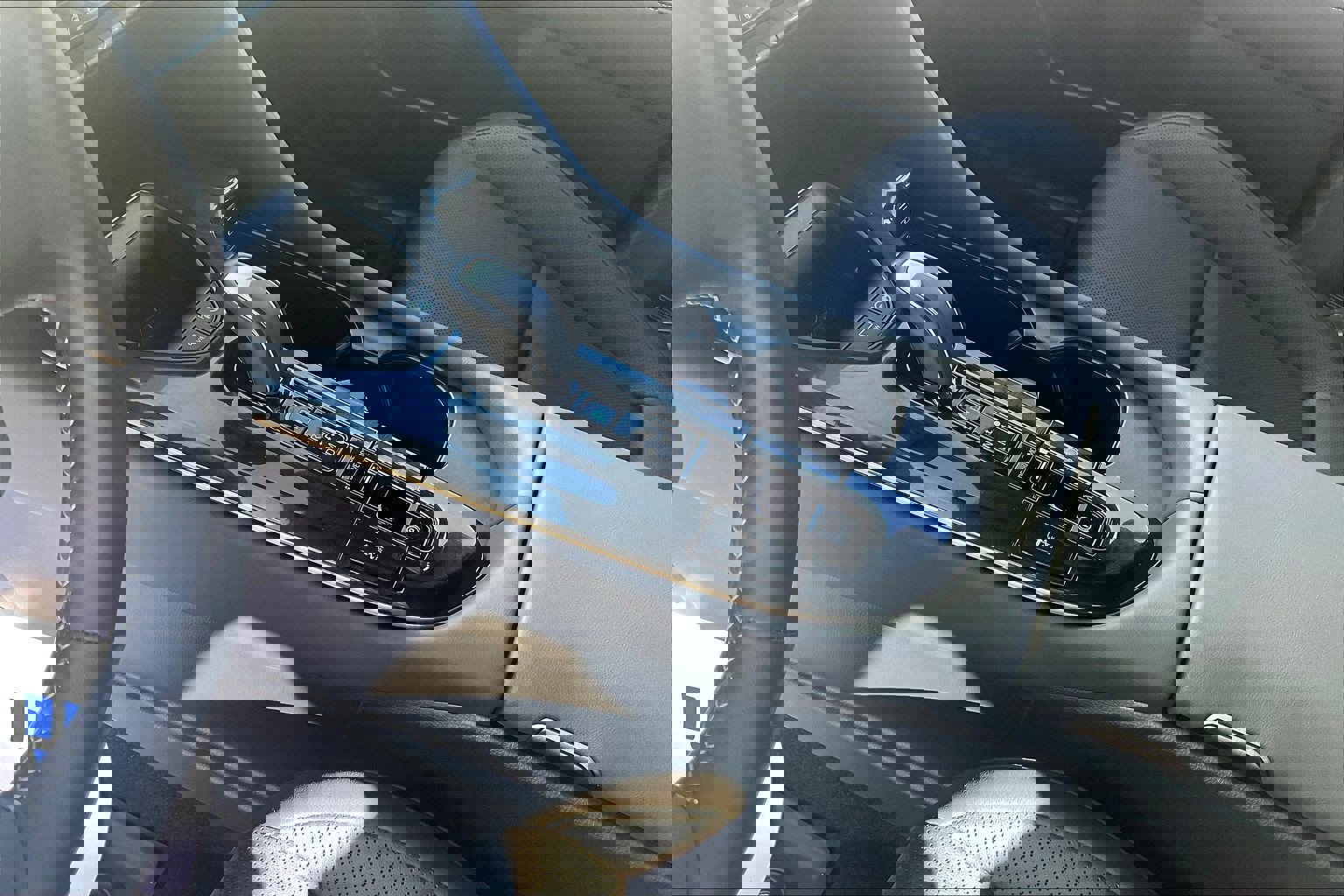 Used 2025 Toyota Crown Platinum image 22