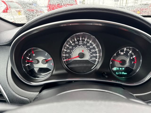 Used 2013 Chrysler 200 LX image 20