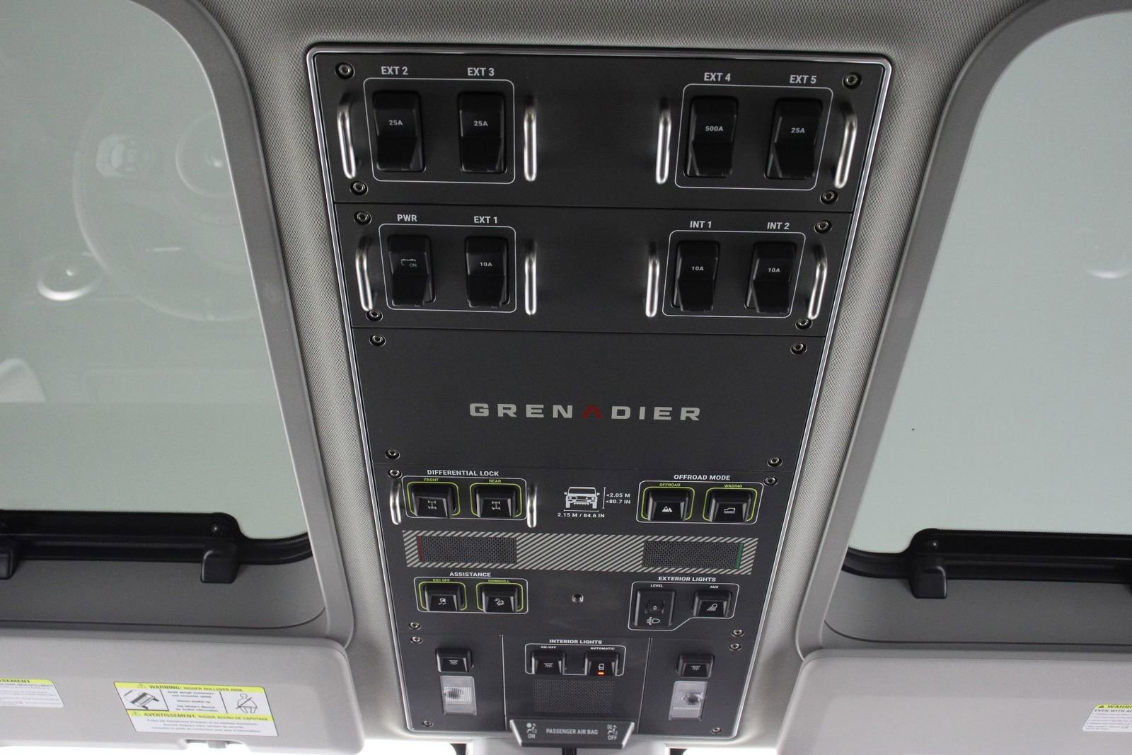 Used 2025 INEOS Grenadier AWD/4WD image 33